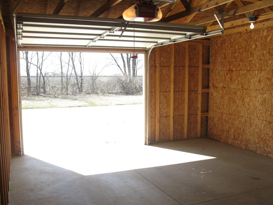 Garage in 400 Place Town home