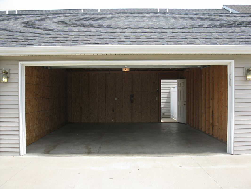 Garage of 500 Place 2 bedroom town home